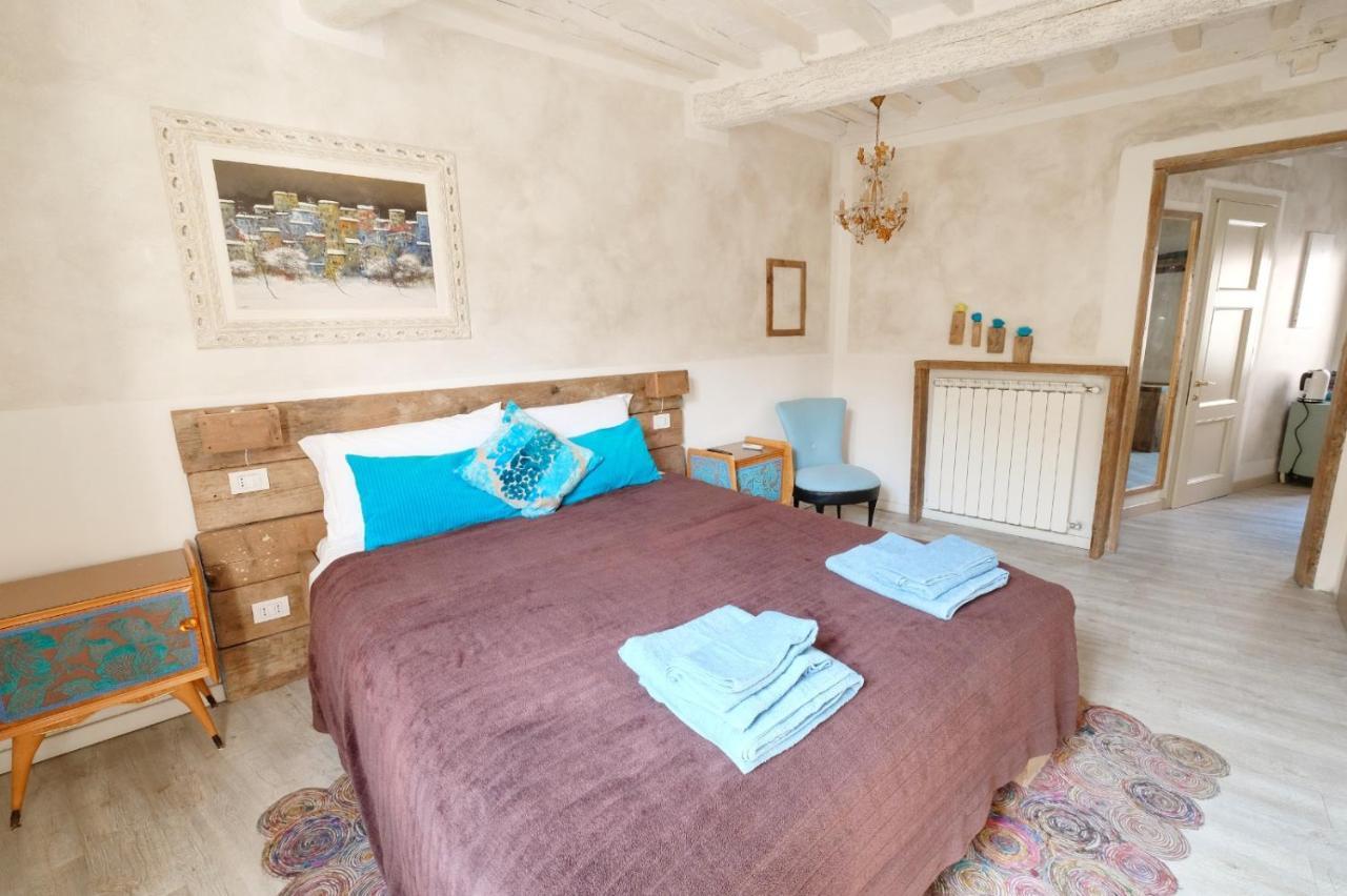 La Boheme Suite With Ac And Wifi Lucca Exteriér fotografie