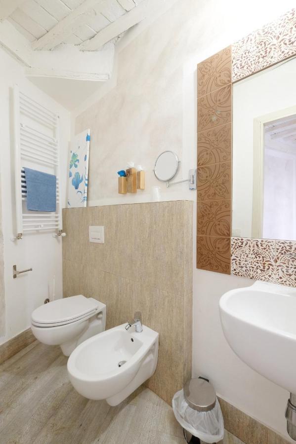 La Boheme Suite With Ac And Wifi Lucca Exteriér fotografie